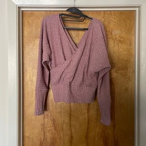Dusty rose heather sweater with wide arms